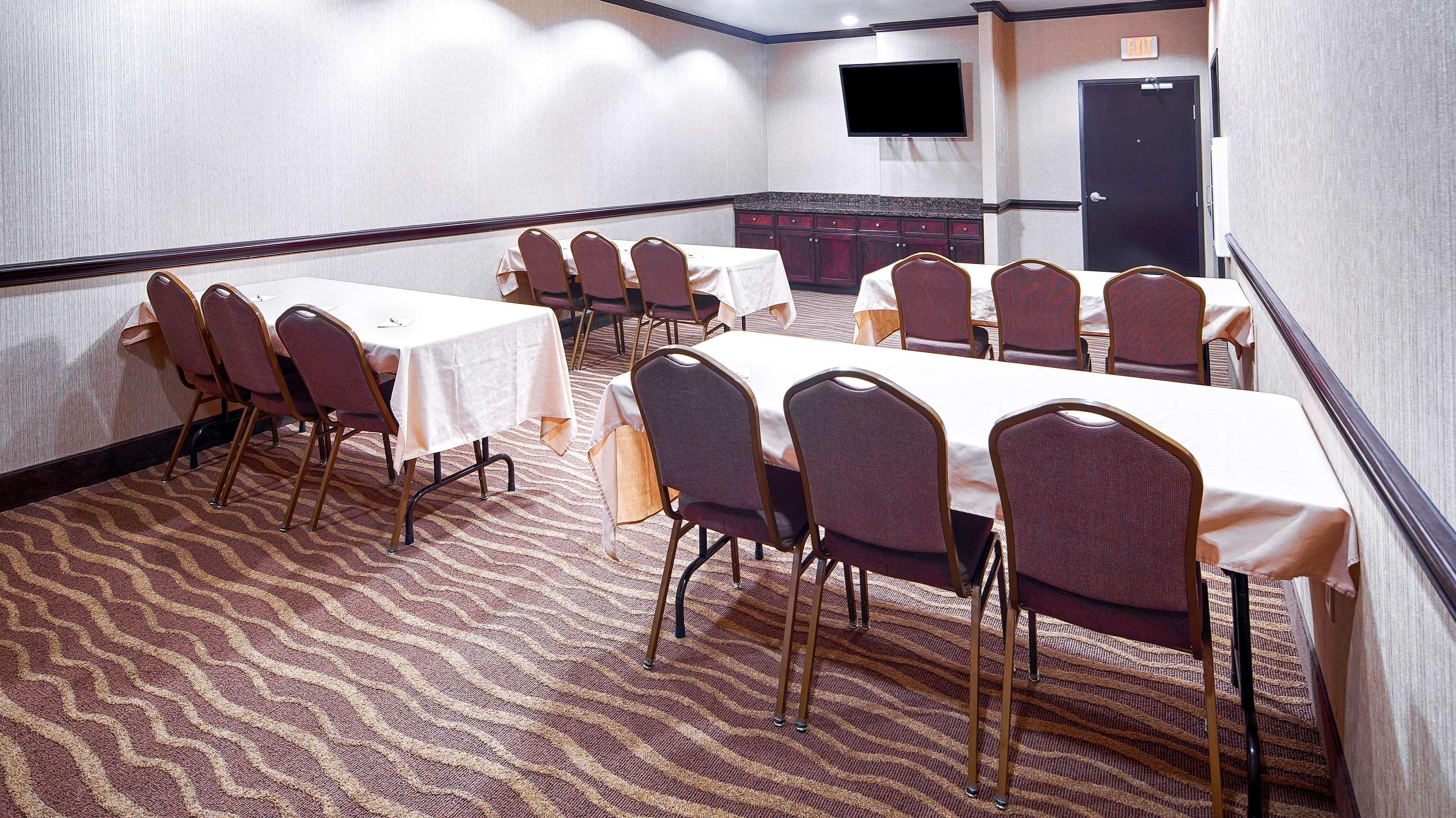 Best Western Plus Royal Mountain Inn & Suites Athens Luaran gambar